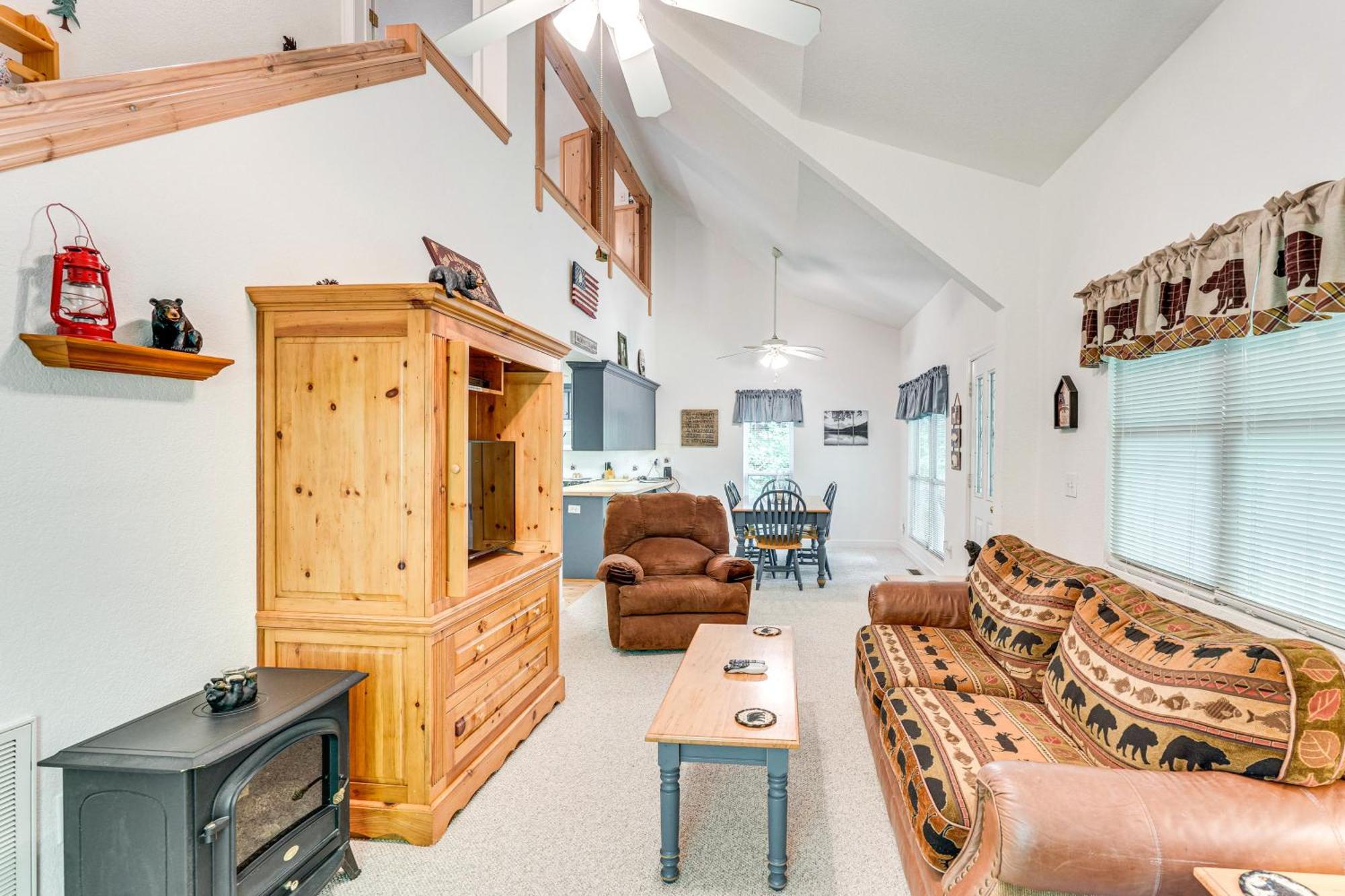 Secluded Cabin With Porch - 7 Miles To Lake Chatuge! Hayesville Exterior photo